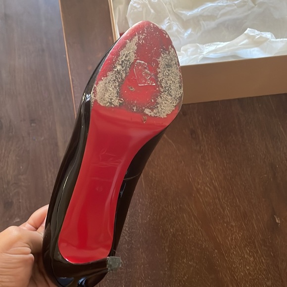 SOLD Worn Christian Louboutin Black 100 Pump - Picture 6 of 7
